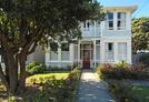 Booklovers Bed and Breakfast in Wellington